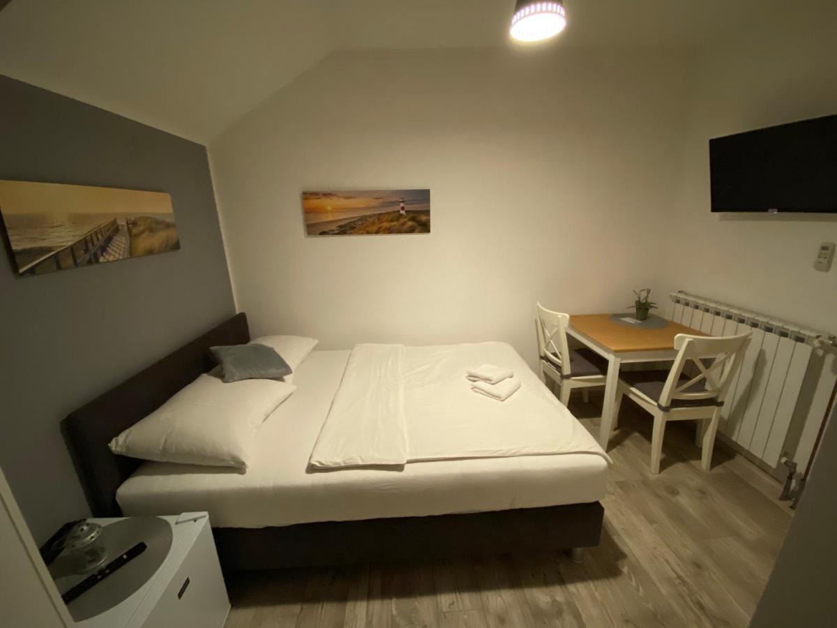 Guest House Lucija Buzin Exteriér fotografie