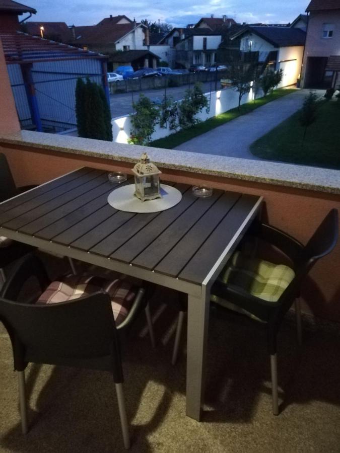 Guest House Lucija Buzin Exteriér fotografie