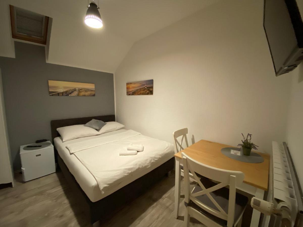 Guest House Lucija Buzin Exteriér fotografie