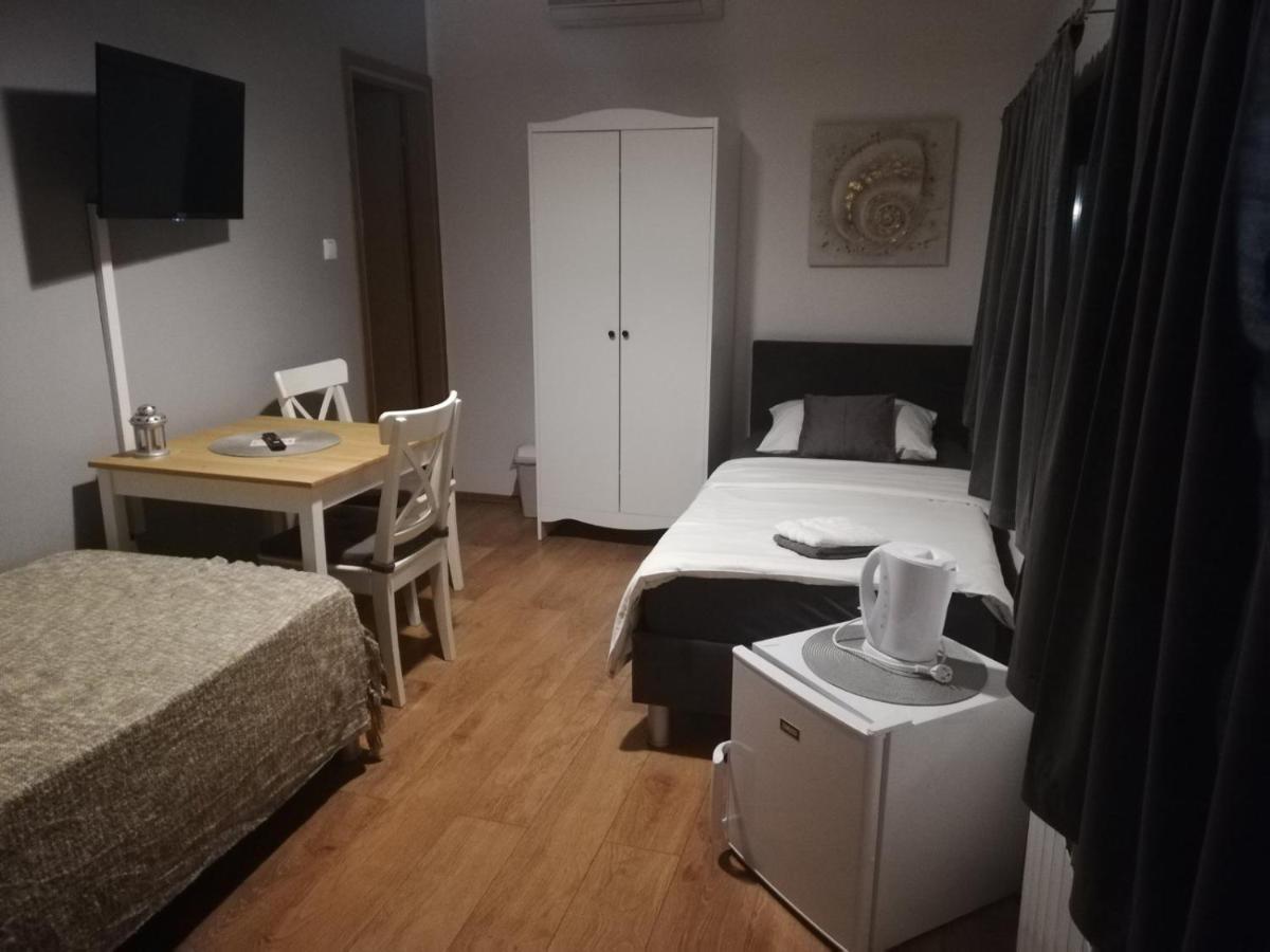 Guest House Lucija Buzin Exteriér fotografie